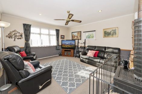 Photo of property in 328 Leeston Lake Road, Leeston, 7683