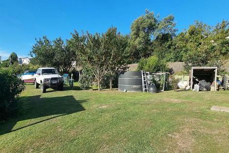 Photo of property in 53 Broadway, Picton, 7220