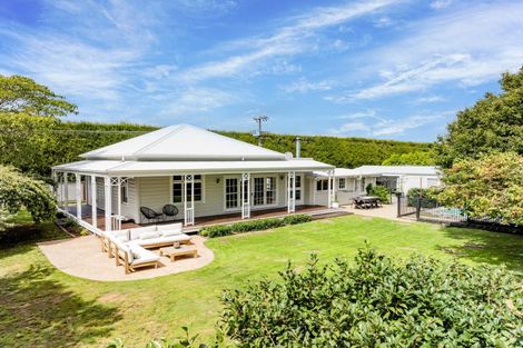 Photo of property in 1091 Riverslea Road South, Longlands, Hastings, 4172