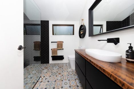 Photo of property in 94 Potter Road, Dairy Flat, Albany, 0792