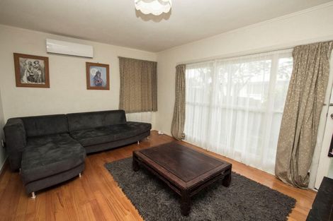 Photo of property in 35 Orion Street, Papakura, 2110