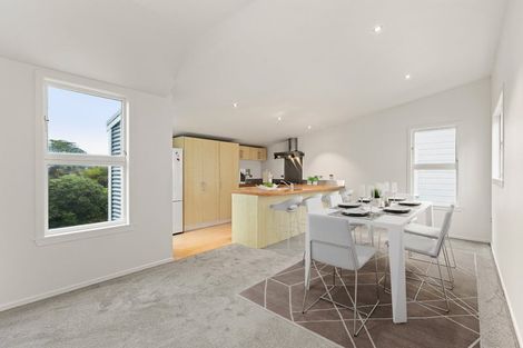 Photo of property in 20 Parliament Street, Thorndon, Wellington, 6011