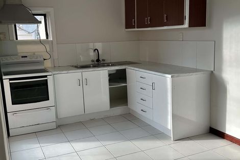 Photo of property in 82 Kauri Street, Miramar, Wellington, 6022