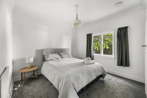 Photo of property in 6 Shelley Street, Napier South, Napier, 4110