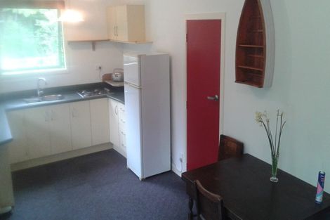 Photo of property in 82 Opanuku Road, Henderson Valley, Auckland, 0612