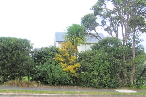 Photo of property in 143 Bambury Place, Onemana, Whangamata, 3691