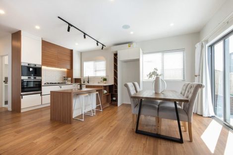 Photo of property in 4 Hea Road, Hobsonville, Auckland, 0616