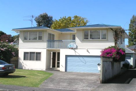 Photo of property in 1/7 Seine Road, Forrest Hill, Auckland, 0620