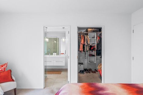 Photo of property in 320 Cannon Hill Crescent, Mount Pleasant, Christchurch, 8081