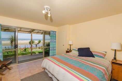 Photo of property in 14 Kotare Street, Ahipara, Kaitaia, 0481