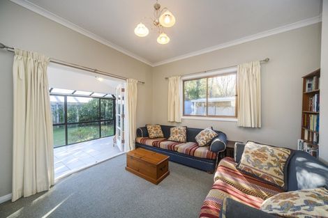 Photo of property in 558 Ferguson Street, Terrace End, Palmerston North, 4410