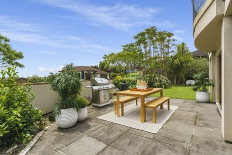 Photo of property in 1 Eyres Place, Ohauiti, Tauranga, 3112