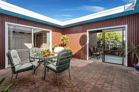 Photo of property in 21 Hikurangi Street, Whakatane, 3120