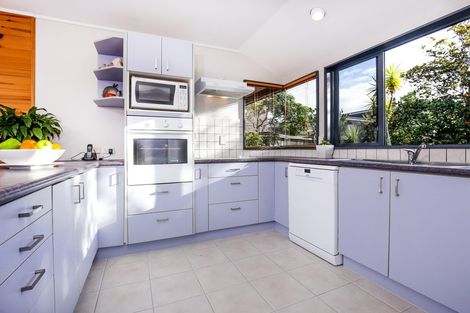 Photo of property in 49 Milan Drive, Glen Eden, Auckland, 0602
