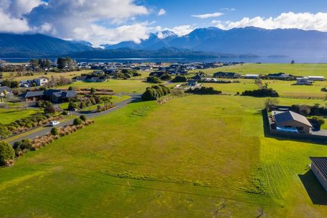 Photo of property in 14 Hawea Place, Te Anau, 9600