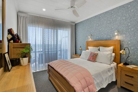 Photo of property in 11b Hine Street, New Plymouth, 4310