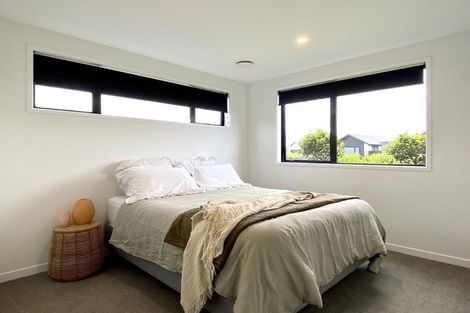 Photo of property in 10 Tangaroa Place, Poike, Tauranga, 3112