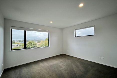 Photo of property in 1/22 James Laurie Street, Henderson, Auckland, 0612