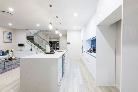 Photo of property in 53 Donegal Drive, Flat Bush, Auckland, 2019