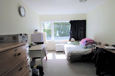 Photo of property in 167b Wainuiomata Road, Wainuiomata, Lower Hutt, 5014