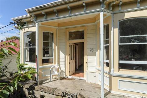 Photo of property in 25 Everton Terrace, Kelburn, Wellington, 6012