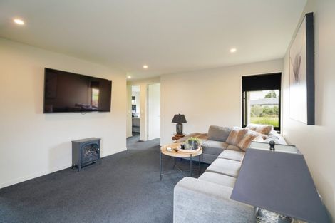 Photo of property in 14 Kakariki Way, Otatara, Invercargill, 9879
