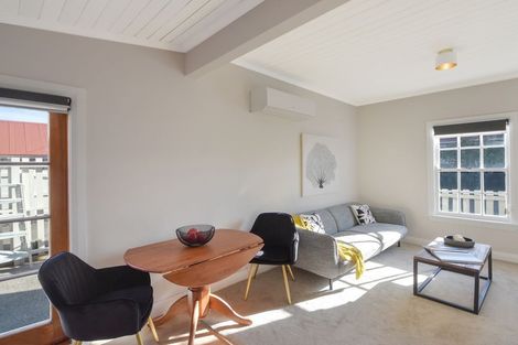 Photo of property in 61 Oxford Street, South Dunedin, Dunedin, 9012