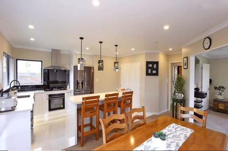 Photo of property in 2 Henley Court, Highbury, Palmerston North, 4412