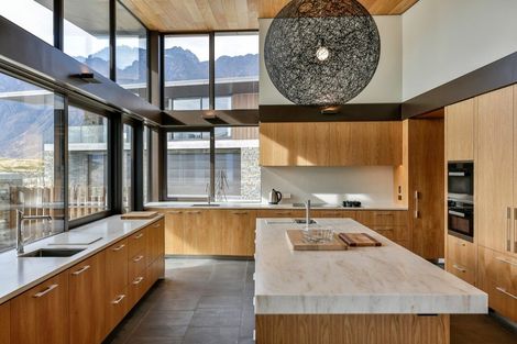 Photo of property in 7 Hidden Island Road, Jacks Point, Queenstown, 9371