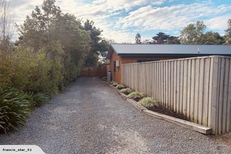 Photo of property in 855 Makerua Road, Tokomaru, Palmerston North, 4474