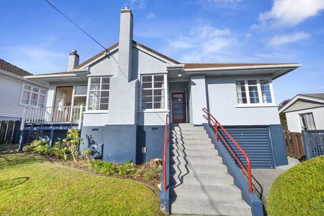 Photo of property in 197 Tukapa Street, Westown, New Plymouth, 4310