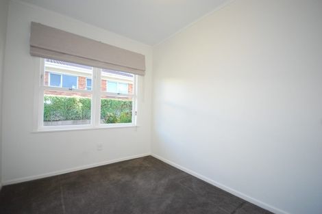 Photo of property in 1/40 Tawhiri Road, One Tree Hill, Auckland, 1061