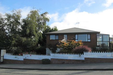 Photo of property in 2/3 Wellington Street, Parkside, Timaru, 7910