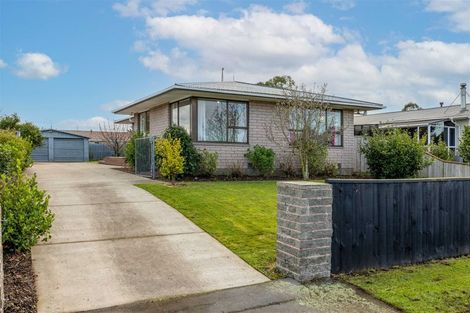 Photo of property in 62 Kathleen Crescent, Hornby, Christchurch, 8042