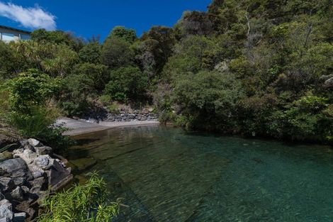 Photo of property in 45 Whakamoenga Point, Acacia Bay, Taupo, 3385