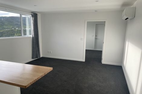 Photo of property in 2/82 Warwick Street, Wilton, Wellington, 6012