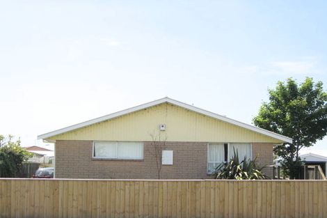 Photo of property in 9 Guernsey Street, Aranui, Christchurch, 8061