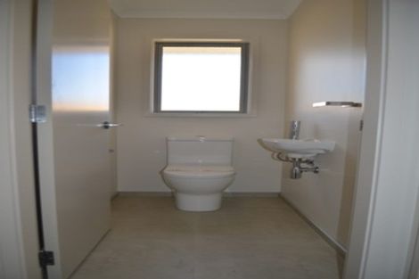 Photo of property in 16 Rotomanu Place, Pyes Pa, Tauranga, 3112