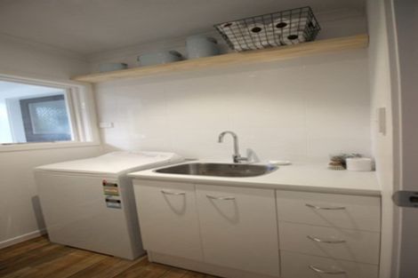 Photo of property in 1/154 Manuroa Road, Takanini, 2112