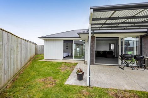 Photo of property in 42 County Drive, Hawera, 4610