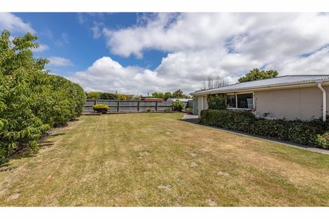 Photo of property in 63 Epsom Road, Sockburn, Christchurch, 8042