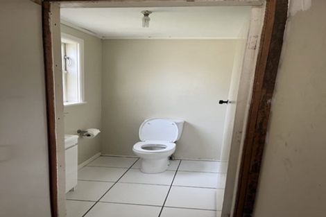Photo of property in 28 Colombo Street, Hokowhitu, Palmerston North, 4410