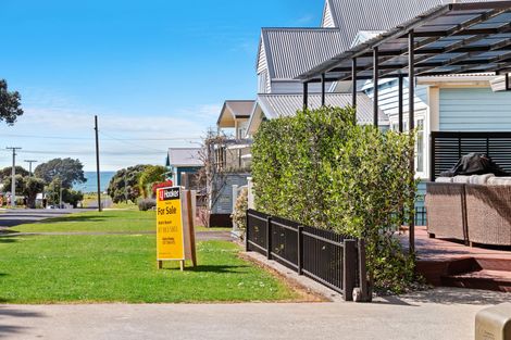 Photo of property in 35 Ocean View Road, Waihi Beach, 3611