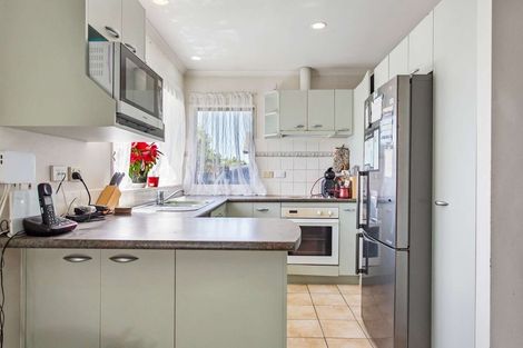 Photo of property in 48 Montilla Place, Manurewa, Auckland, 2102