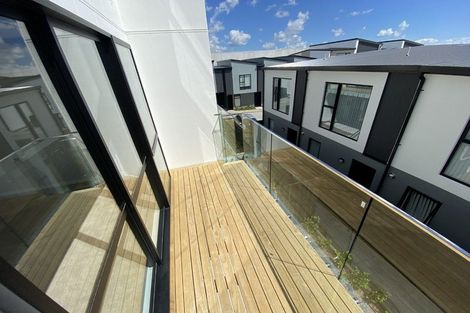 Photo of property in 35 Hinonga Loop, Silverdale, 0932