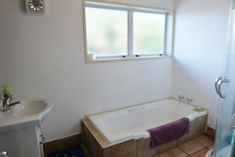 Photo of property in 26 Kimihia Road, Huntly, 3700