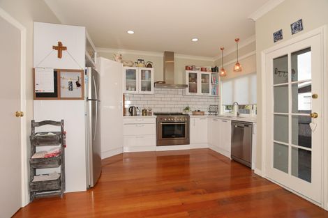 Photo of property in 66 Manawatu Street, Hokowhitu, Palmerston North, 4410