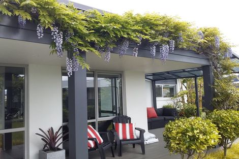 Photo of property in 20 Roseberry Place, Whitianga, 3510