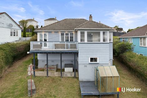 Photo of property in 44 Stenhope Crescent, Corstorphine, Dunedin, 9018