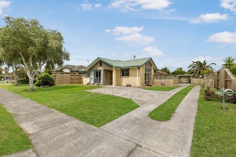 Photo of property in 27 Corinth Grove, Papamoa Beach, Papamoa, 3118